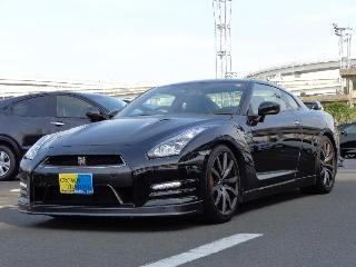 Used NISSAN GT-R